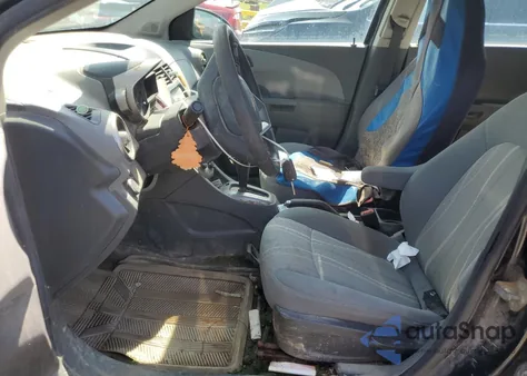 2014 Chevrolet Sonic Lt z USA, uszkodzony, nr VIN 1G1JC6SB7E4181071